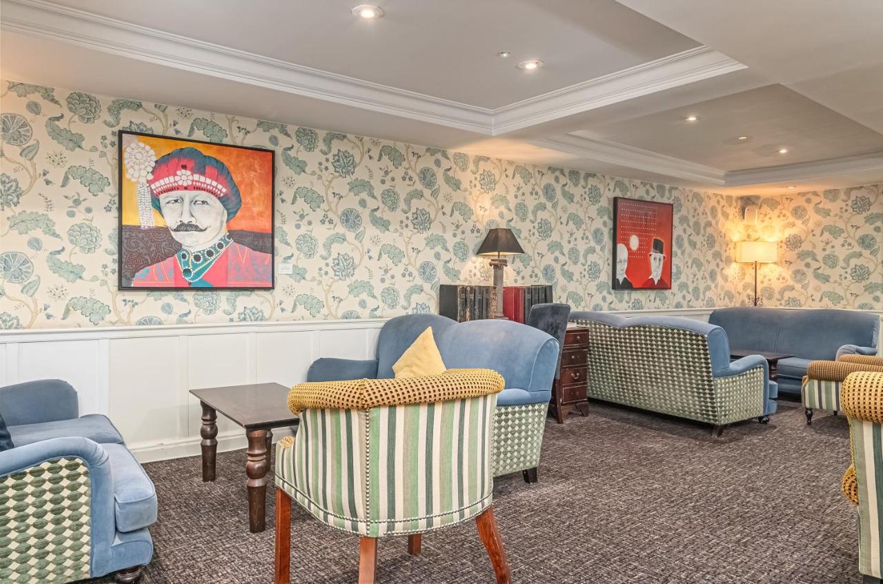 Mercure Salisbury White Hart Hotel & Apartments Екстер'єр фото