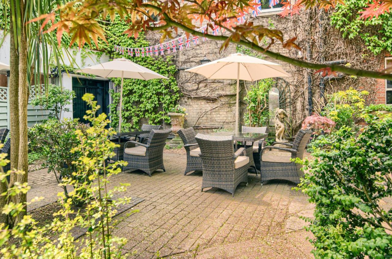 Mercure Salisbury White Hart Hotel & Apartments Екстер'єр фото