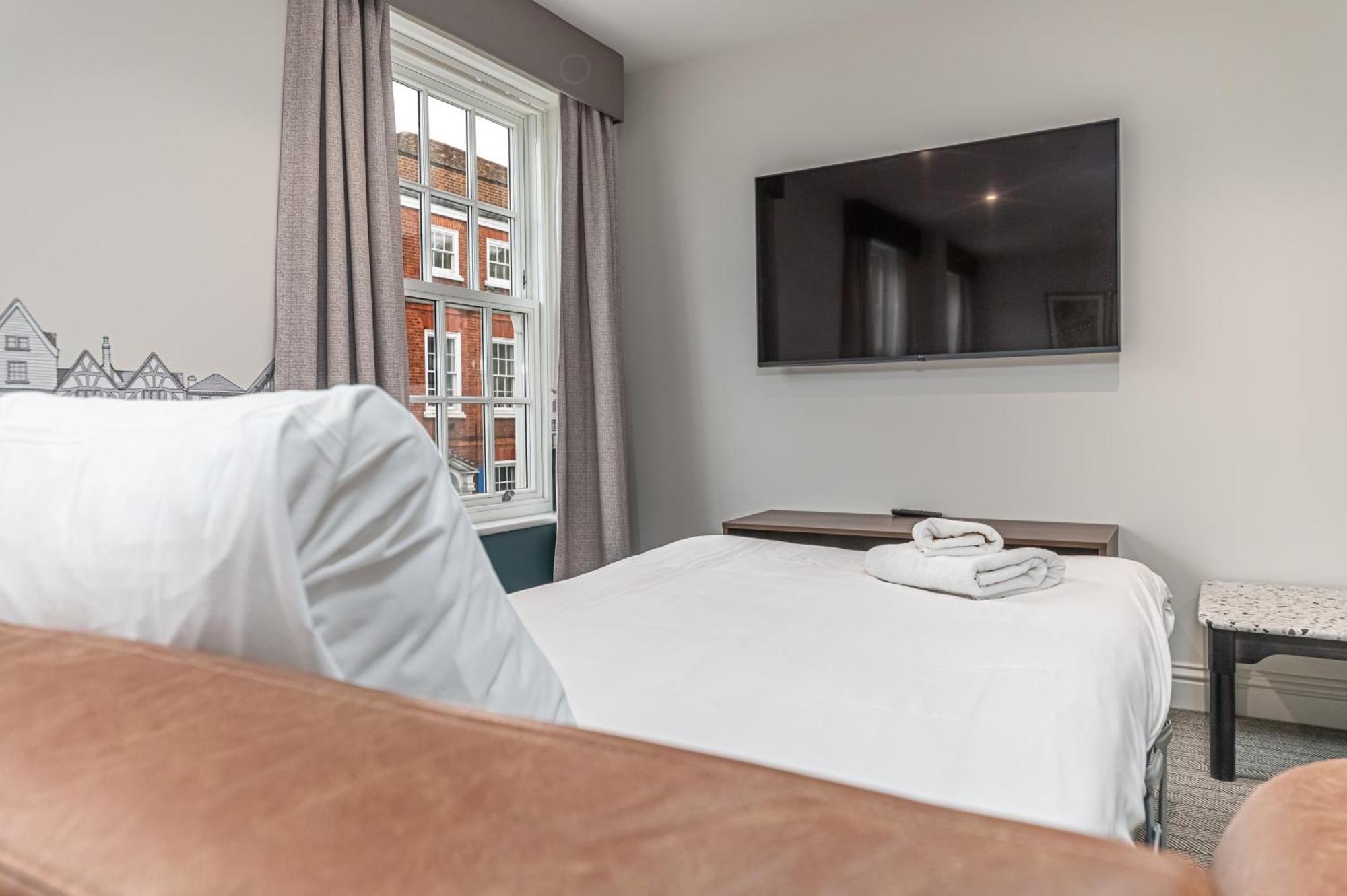 Mercure Salisbury White Hart Hotel & Apartments Екстер'єр фото