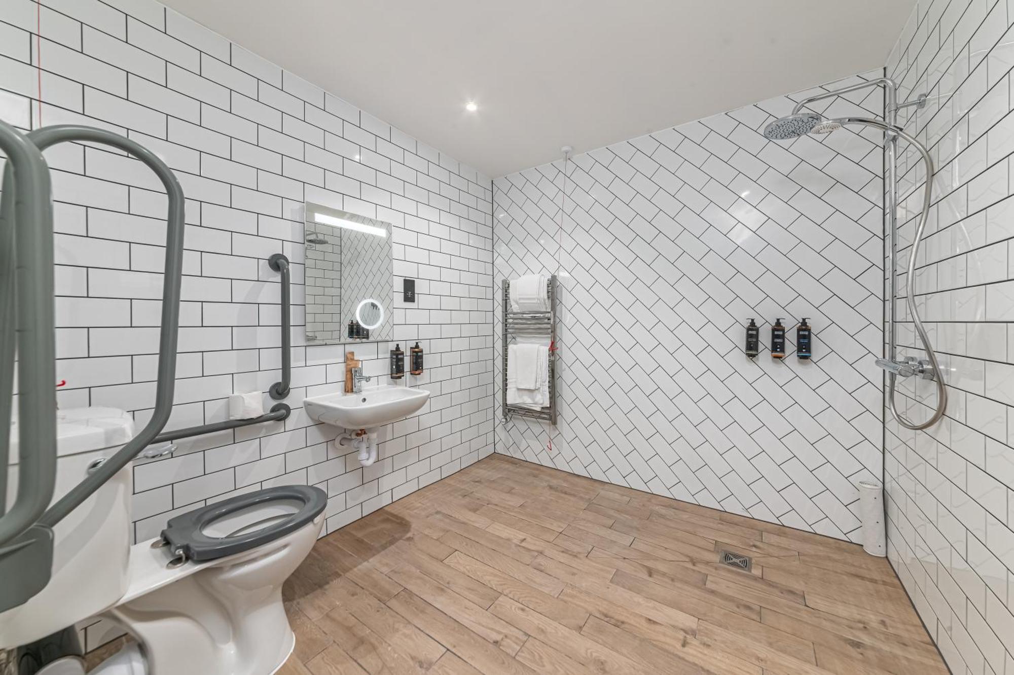 Mercure Salisbury White Hart Hotel & Apartments Екстер'єр фото